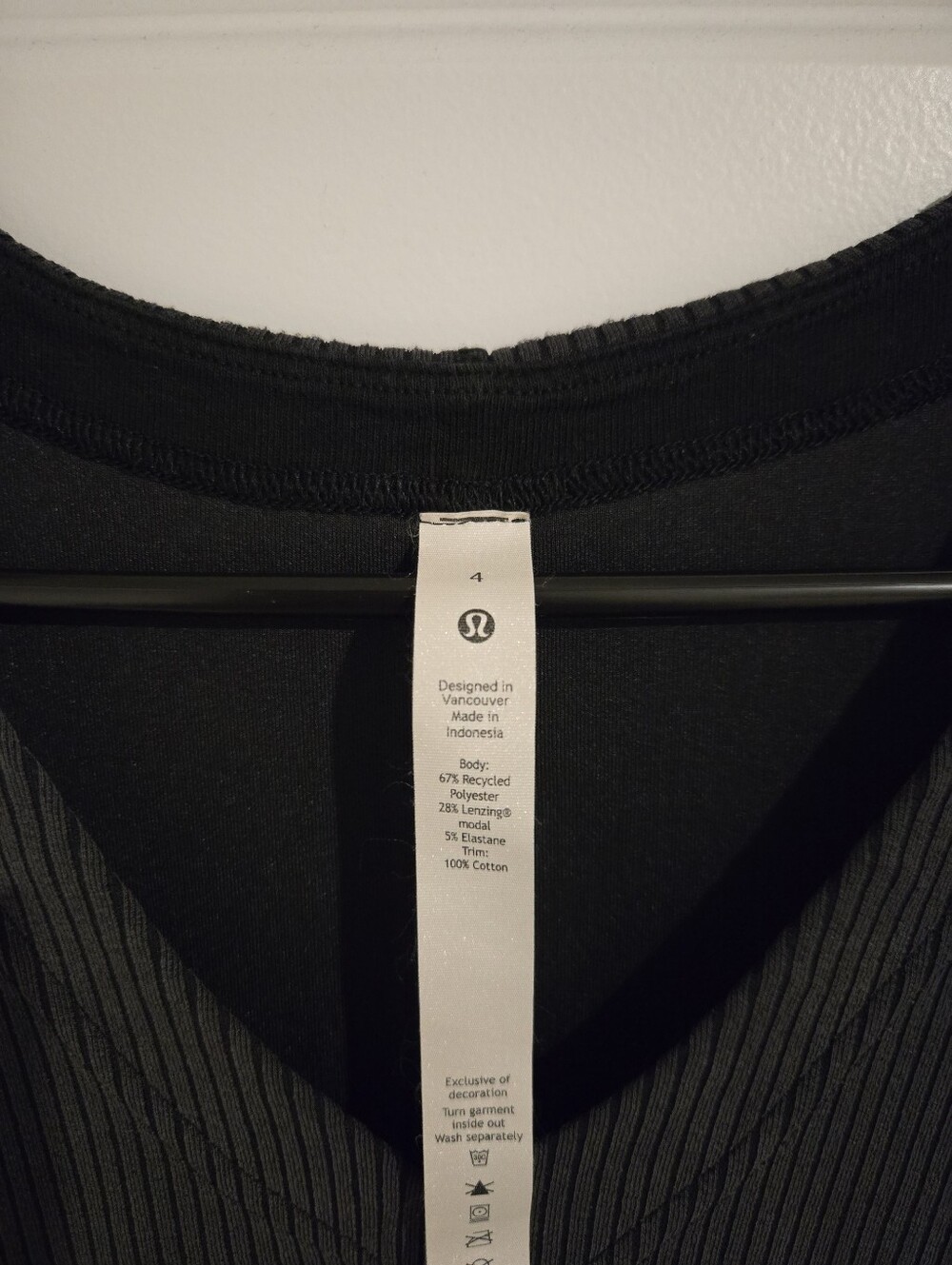 Lululemon Ribbed Softstreme Relaxed-Fit T-Shirt. Like new - Picture 5 of 6